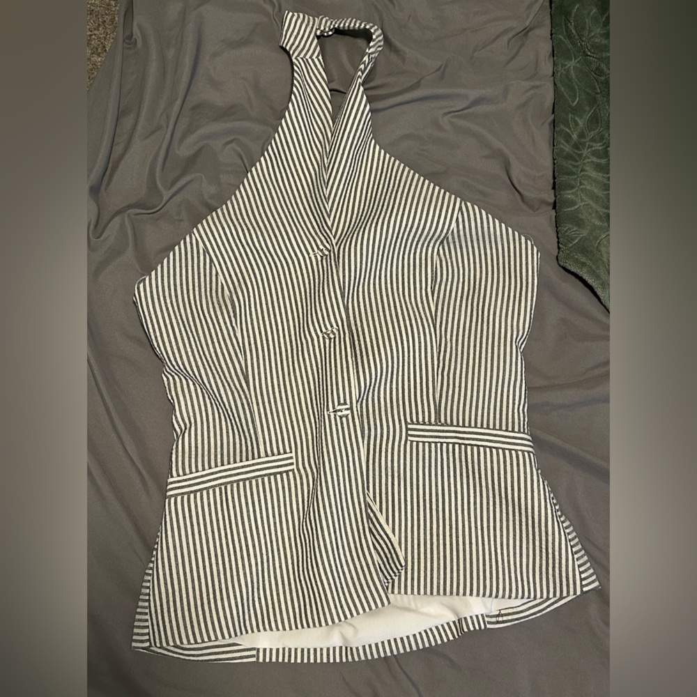 Fashion Nova Monochrome Striped Vest